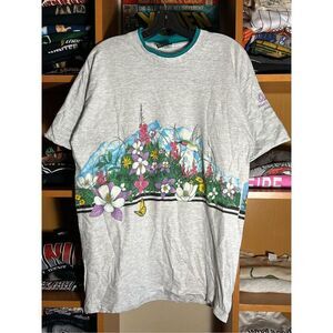 Vintage 90s Signal Flower Hummingbird AOP Nature Tee